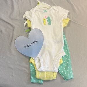 Carter's NWT White and Yellow Matching Set for Playful Days